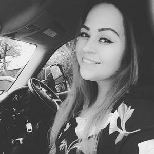 Meet your Posher, Romy